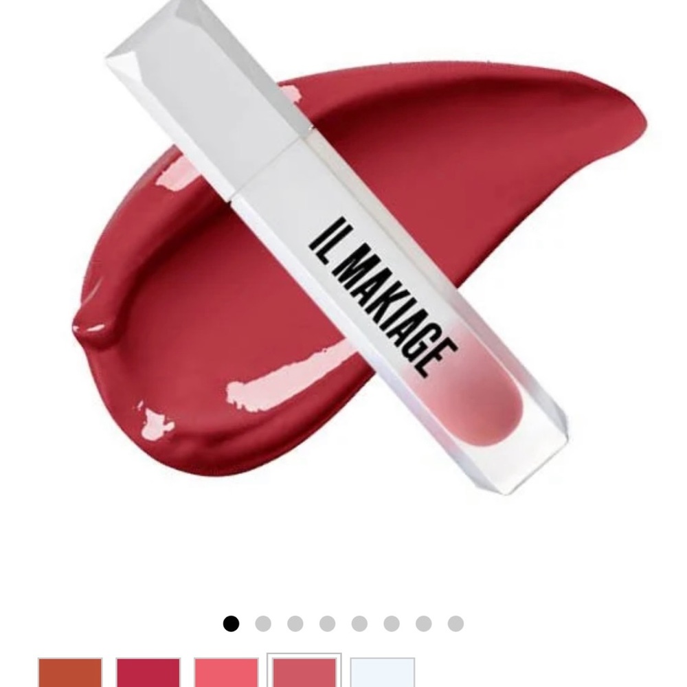 IL MAKIAGE Red Lip Gloss with Glossy Finish